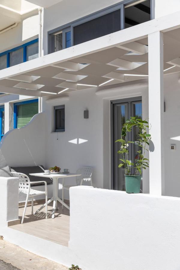 Marina'S Suites Naxos City エクステリア 写真