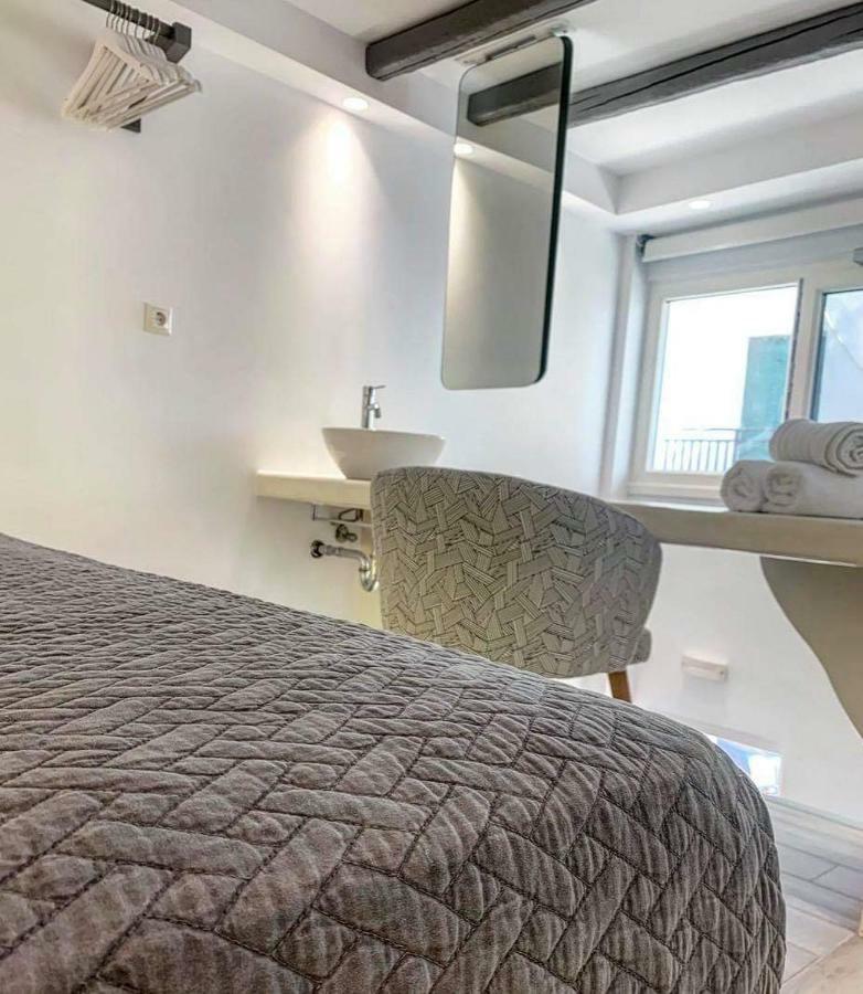 Marina'S Suites Naxos City エクステリア 写真