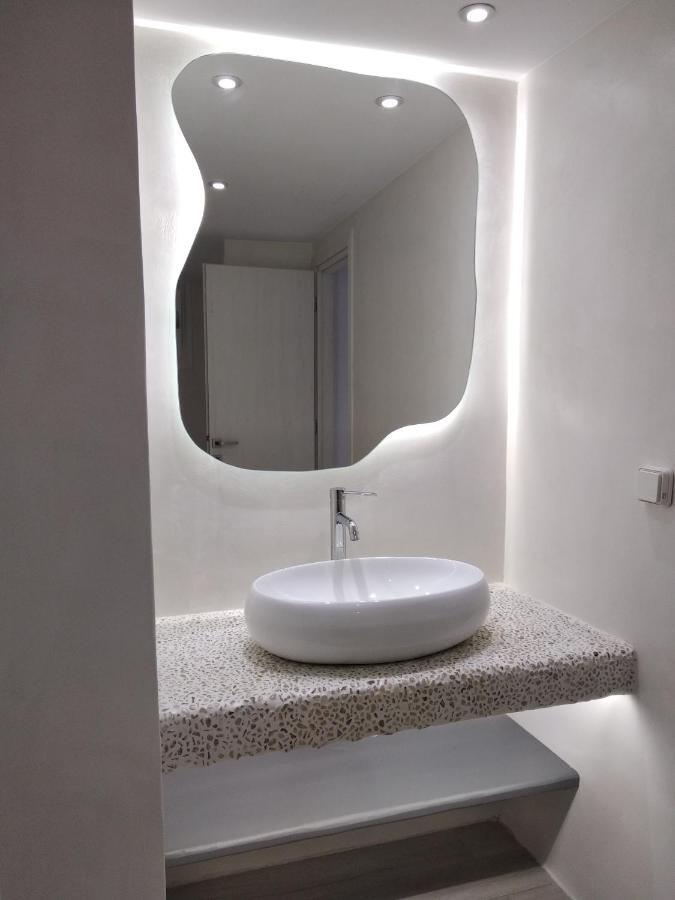 Marina'S Suites Naxos City エクステリア 写真