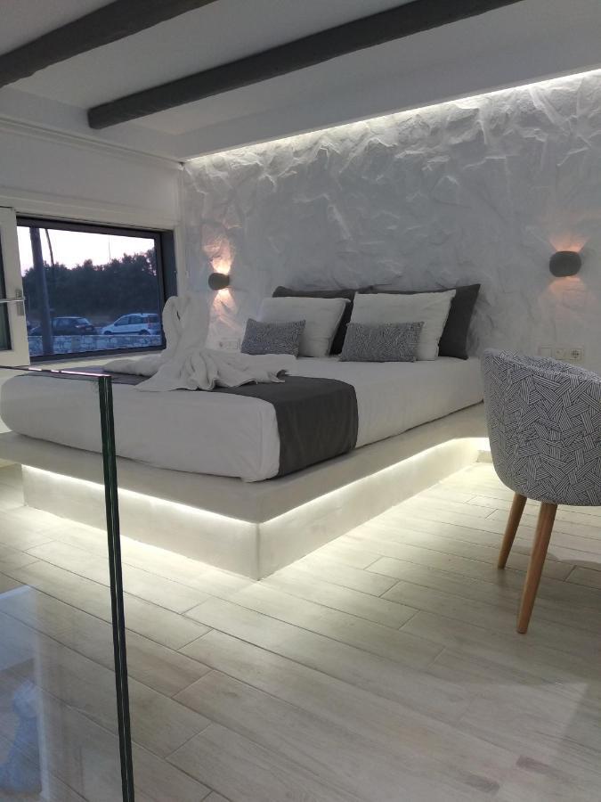 Marina'S Suites Naxos City エクステリア 写真