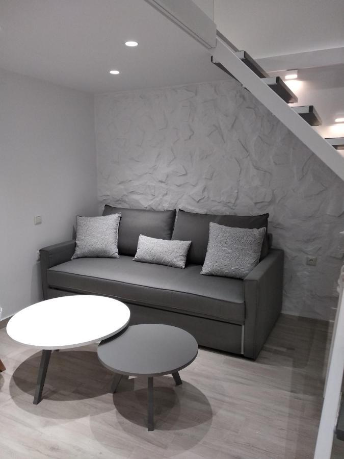 Marina'S Suites Naxos City エクステリア 写真